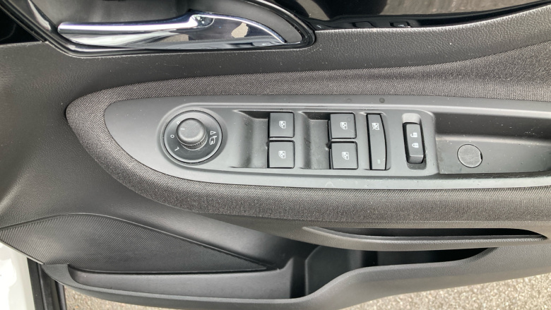 Vauxhall Mokka X 1.4T ecoTEC Active 5dr Petrol Hatchback